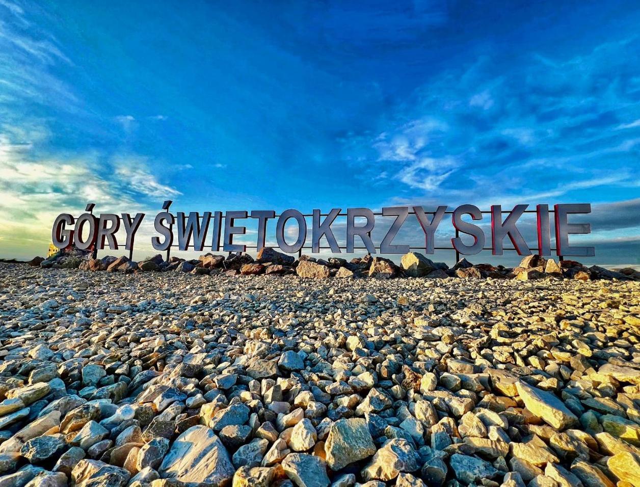 Hotelowe Pokoje Paris -Rynek Centrum- City One เคียลเซ ภายนอก รูปภาพ